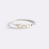 Mini Pearl Ring