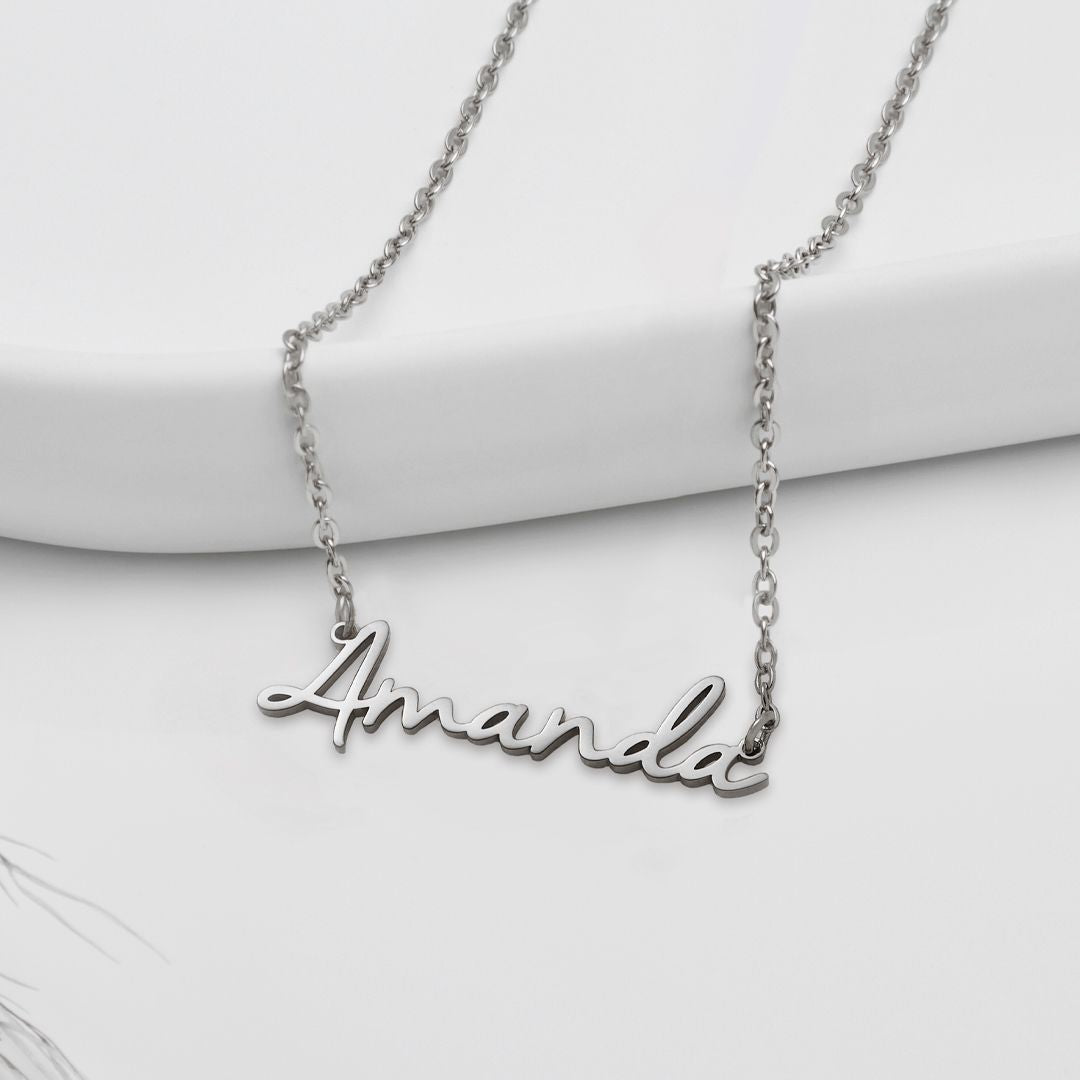 Fairy Name Necklace – Close Fit