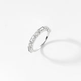 Round & Baguette Vintage Ring