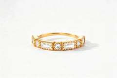 Round & Baguette Vintage Ring
